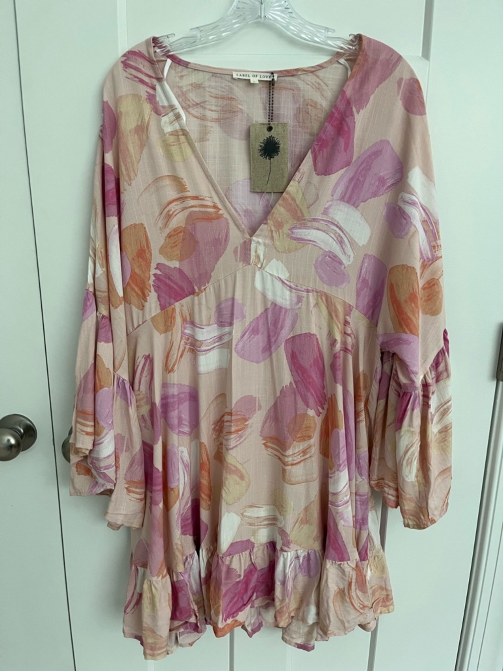 Label of Love Boho Mini Dress L Pink Abstract Bell Sleeve Flowy Whimsical Pastel